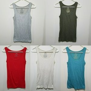 Faded Glory Ribbed Tank Top Bundle - Medium